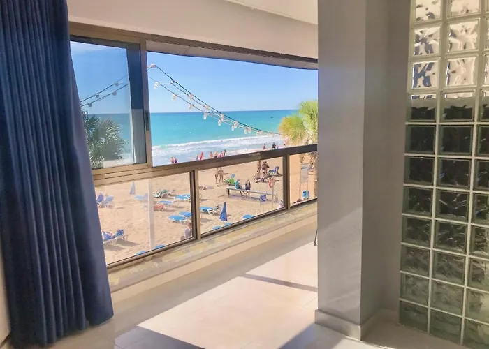 Seafront Levante Blueline