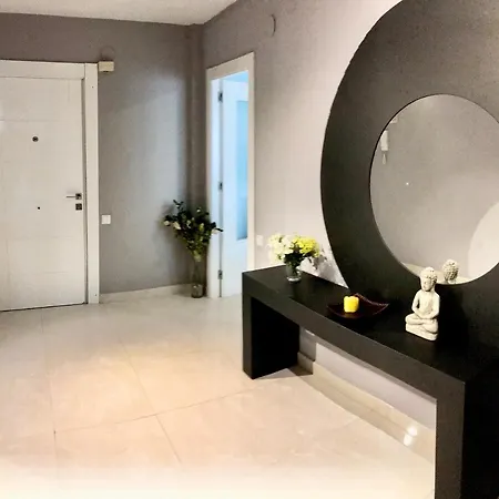 Seafront Levante Blueline * بينايدورم